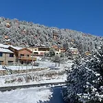 Apartment Avec Parking Prive Dans Petite Tres Calme Les Angles (Pyrenees-Orientales)