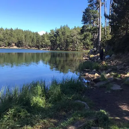 Avec Parking Prive Dans Petite Tres Calme Les Angles (Pyrenees-Orientales)