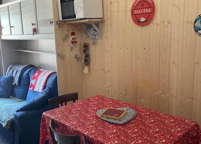 Avec Parking Prive Dans Petite Tres Calme Apartman
